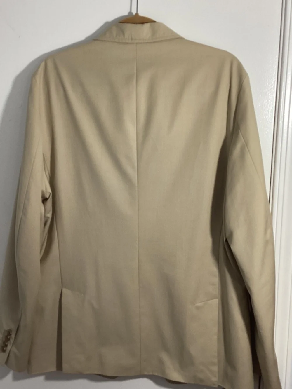 NWOT MEN'S AMERICAN RAG SIZE LARGE SLIM FIT BEIGE BLAZER